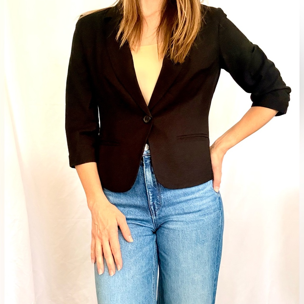 Elegant Black 3/4 Sleeve Blazer with Back Bow Detail